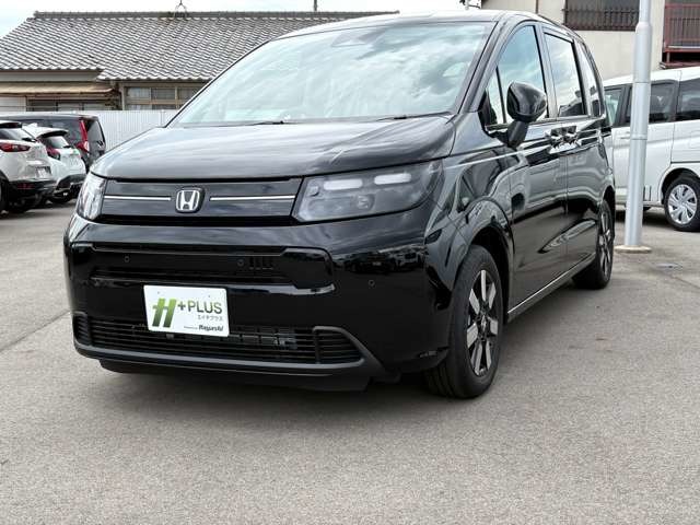 ホンダ フリード AIR EX 6人 中古車 走行距離5km 289.0万円 クリスタルブラックパール 車台番号329