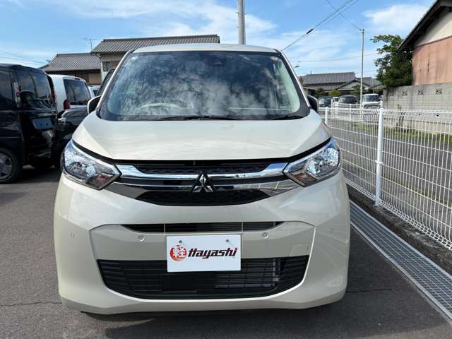 三菱 eKワゴン M 中古車 走行距離2,615km 125.9万円 ナチュラルアイボリーメタリック 車台番号558
