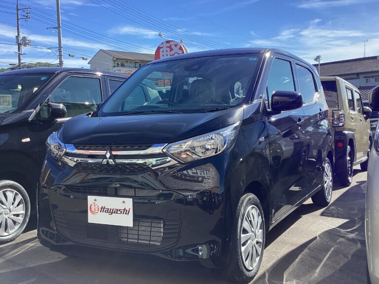 三菱 eKワゴン M 届出済未使用車 中古車 走行距離5km 99.9万円 ブラックマイカ 車台番号900