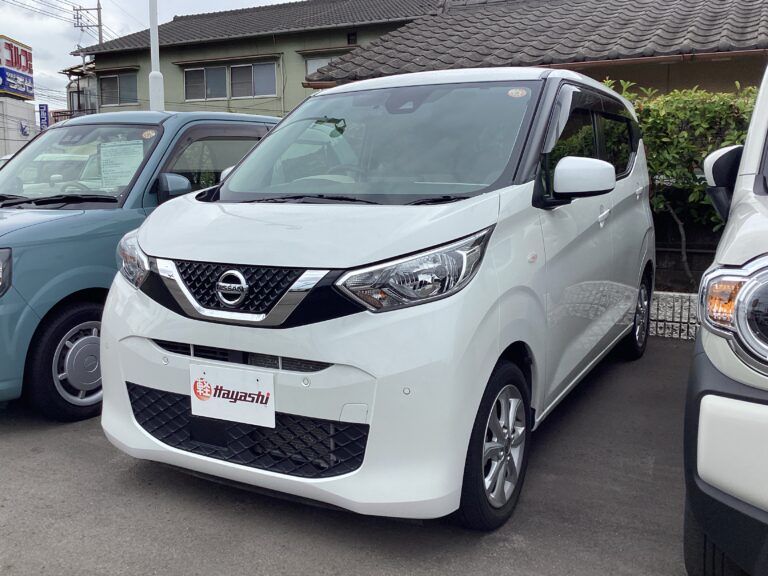 日産 デイズ X 中古車 走行距離22,637km 99.9万円 ホワイトパール3コートパール 車台番号718