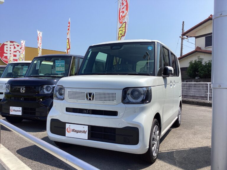 ホンダ N-BOX 届出済未使用車 中古車 走行距離4km 159.9万円 プラチナホワイトパール 車台番号404