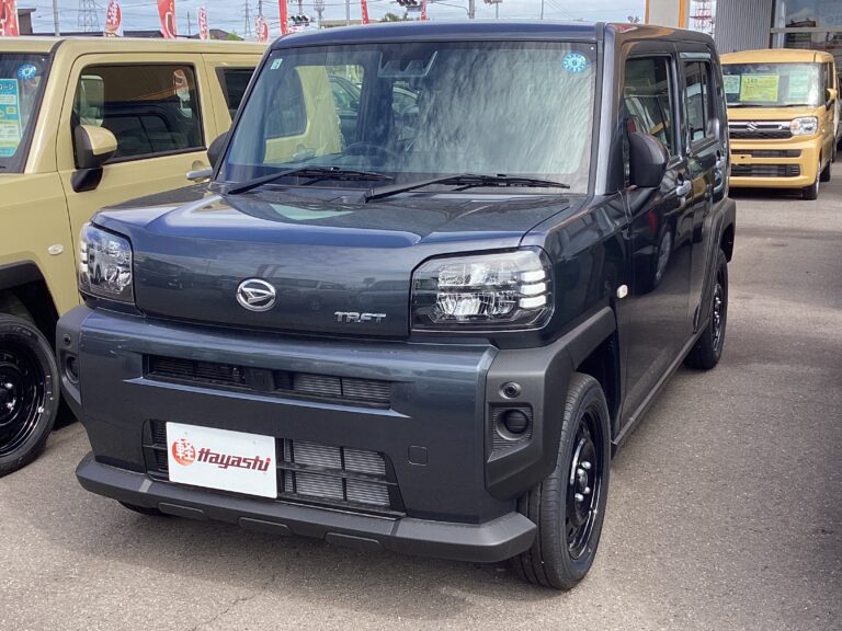 ダイハツ タフト X 届出済未使用車 中古車 走行距離4km 139.9万円 クロムグレーメタリック 車台番号308