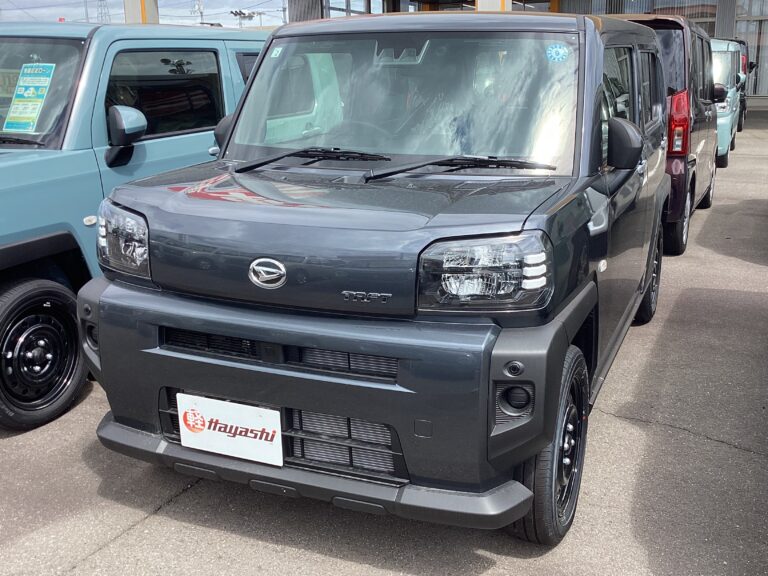 ダイハツ タフト X 届出済未使用車 中古車 走行距離7km 139.9万円 クロムグレーメタリック 車台番号292