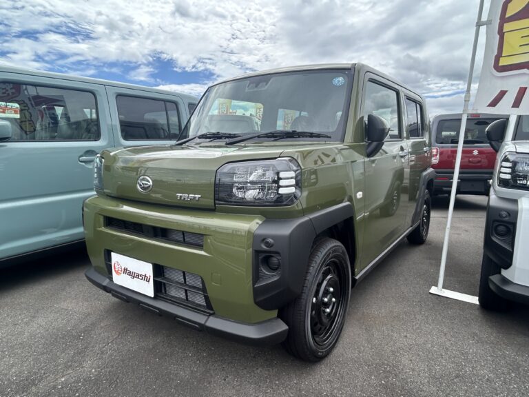 ダイハツ タフト X 届出済未使用車 中古車 走行距離3km 139.9万円 フォレストカーキメタリック 車台番号238