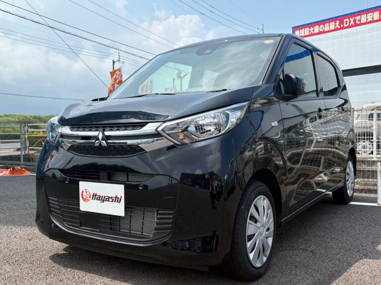 三菱 eKワゴン M 中古車 走行距離2,245km 124.9万円 ブラックマイカ 車台番号569