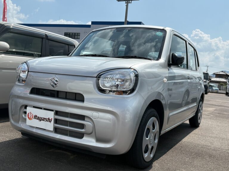 スズキ アルト L 中古車 走行距離4,833km 89.9万円 シルキーシルバーメタリック 車台番号172