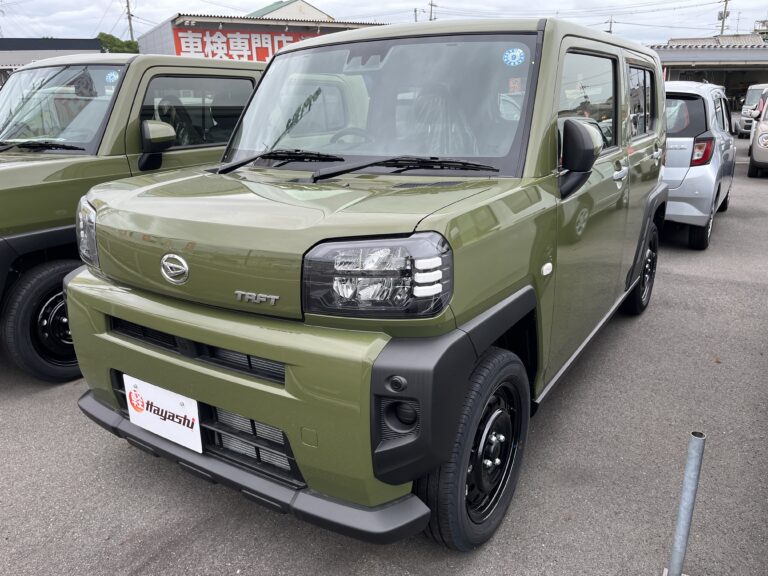 ダイハツ タフト X 届出済未使用車 中古車 走行距離5km 139.9万円 フォレストカーキメタリック 車台番号472