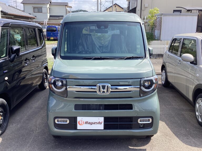 ホンダ N-VAN FUN 届出済未使用車 中古車 走行距離6km 169.9万円 ボタニカルグリーンパール 車台番号640