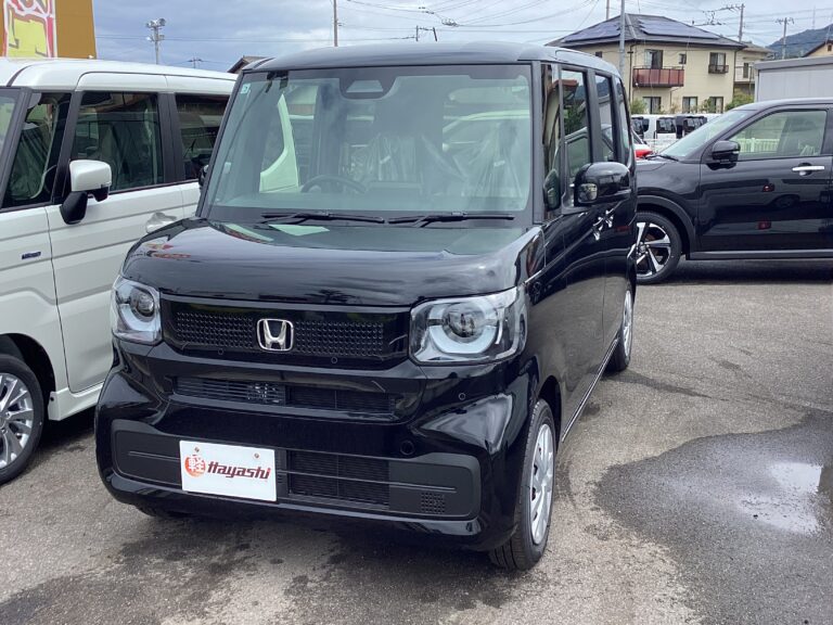 ホンダ N-BOX 届出済未使用車 中古車 走行距離4km 159.9万円 クリスタルブラックパール 車台番号351