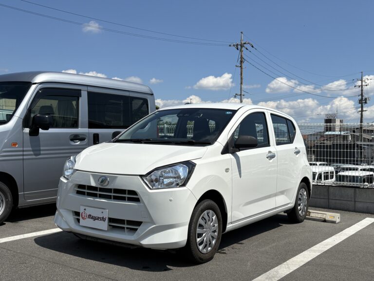 ダイハツ ミライース L SAⅢ 中古車 走行距離47,319km 69.9万円 ホワイト 車台番号990