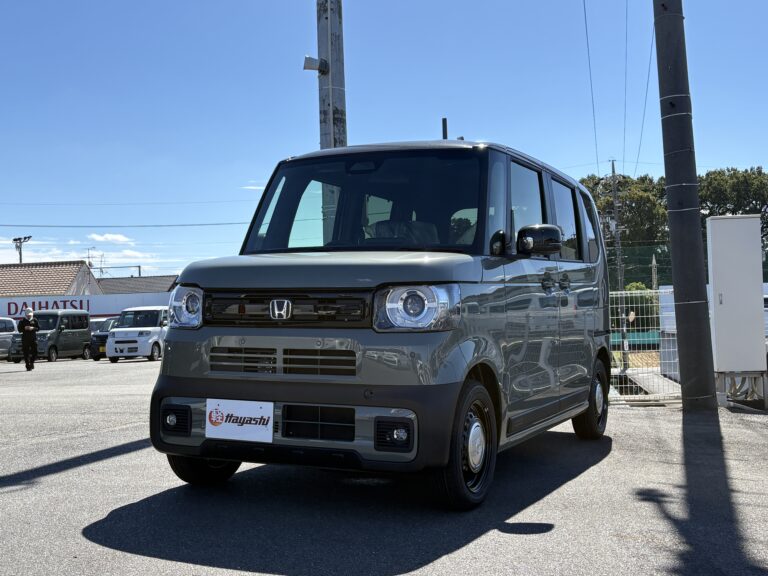 ホンダ N-BOX JOY 2トーン
