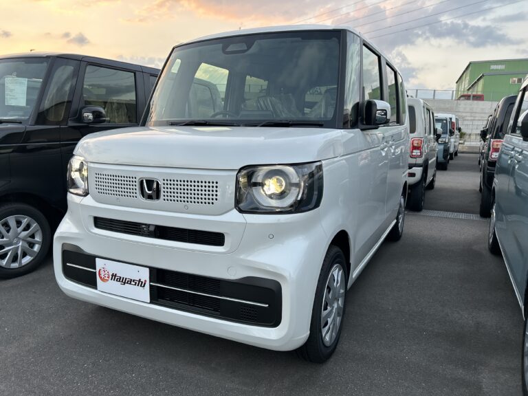 ホンダ N-BOX 届出済未使用車 中古車 走行距離5km 164.9万円 プラチナホワイトパール 車台番号780