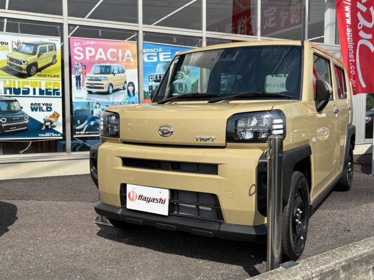 ダイハツ タフト X 届出済未使用車 中古車 走行距離12km 139.9万円 サンドベージュメタリック 車台番号077