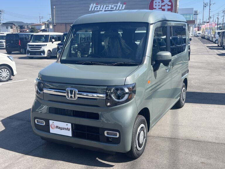 ホンダ N-VAN FUN 届出済未使用車 中古車 走行距離5km 174.9万円 ボタニカルグリーンパール 車台番号633
